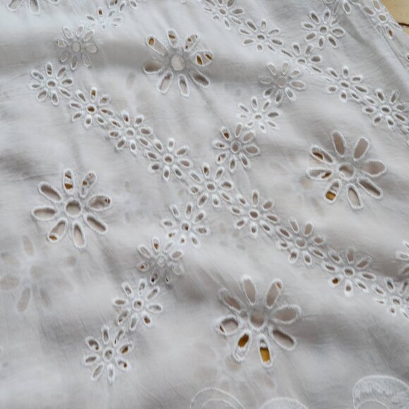 Johnny Was White Embroidered Eyelet Venetia Tunic Top Size L NWT - Picture 8 of 16